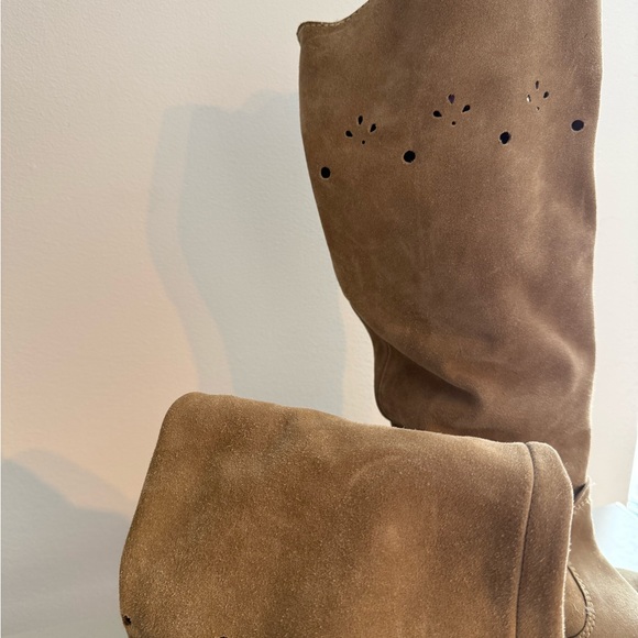 Lottusse 1877 Suede Boots - Picture 3 of 11